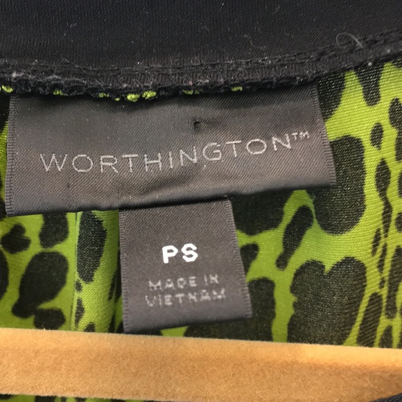 Final Price Drop Worthington Animal Print Too - Picture 2 of 5
